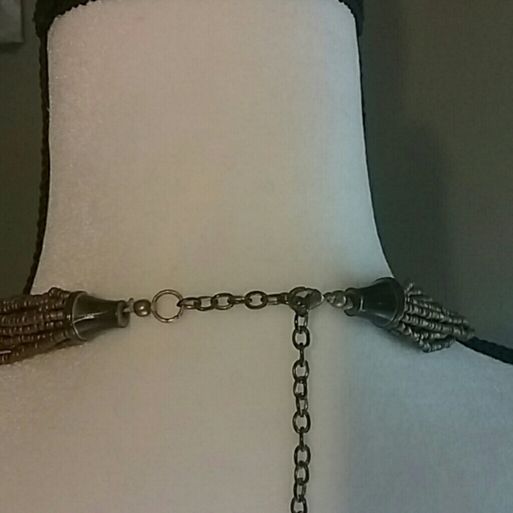 Beaded necklace - Picture 2 of 2